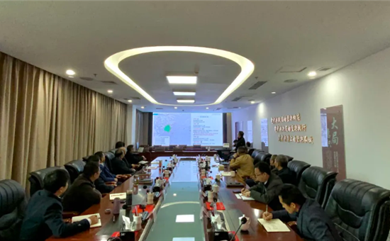 公司动态｜扎实推进重点项目合作落地 英国威廉希尔公司创新公司赴宝兴开展专项汇报工作